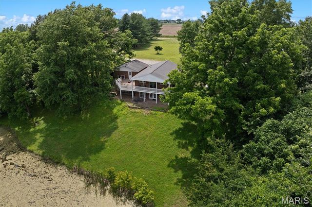 6300 State Route 4, Worden, IL 62097