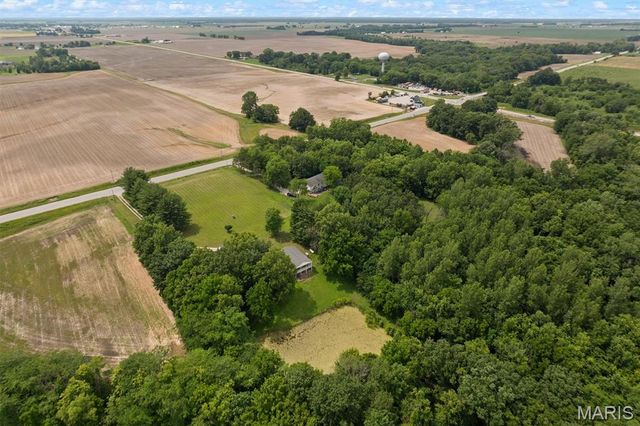 6300 State Route 4, Worden, IL 62097
