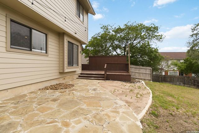25107 SUMMIT SPGS, San Antonio, TX 78258