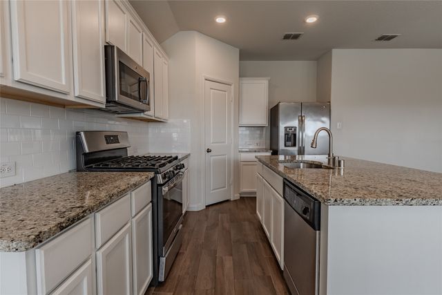 240 Copper Switch Drive, Anna, TX 75409