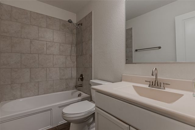 240 Copper Switch Drive, Anna, TX 75409