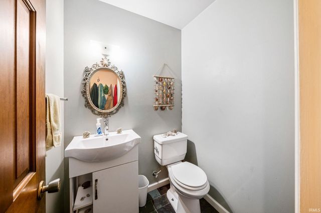 15669 Hearthstone Drive, Mishawaka, IN 46545