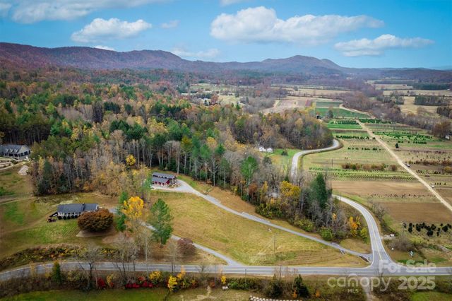 4447 Steeltown Road, Lenoir, NC 28645