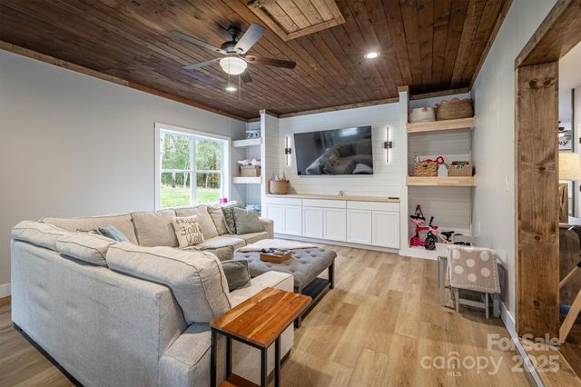 4447 Steeltown Road, Lenoir, NC 28645