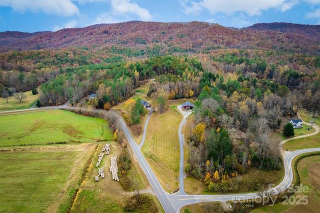 4447 Steeltown Road, Lenoir, NC 28645