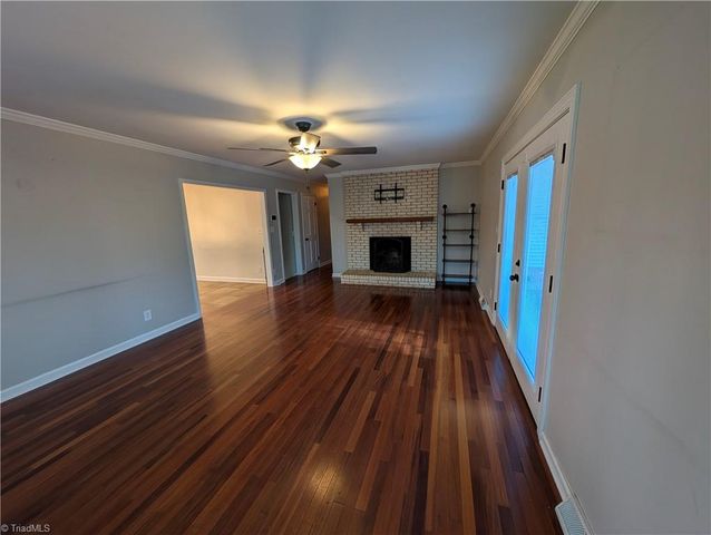 4406 Wild Oak Lane, Greensboro, NC 27406