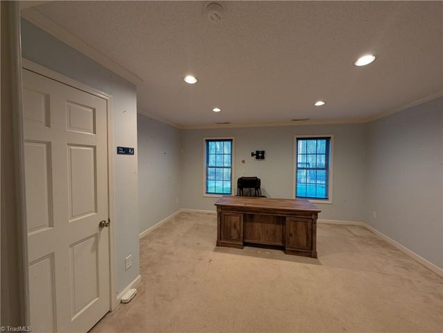 4406 Wild Oak Lane, Greensboro, NC 27406