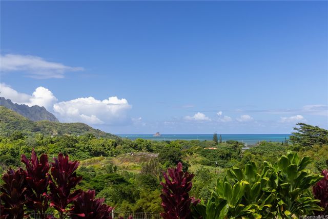 47-546-E Mapele Place B, Kaneohe, HI 96744