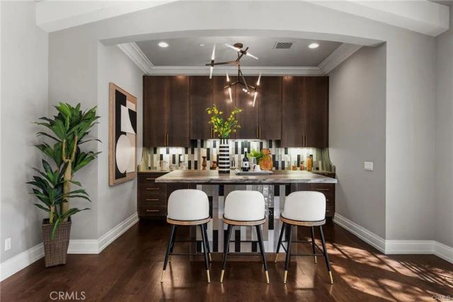 81 Hacienda Drive, Arcadia, CA 91006