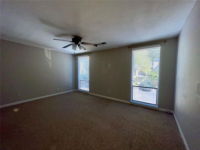 1079 Riverbend Club SE Drive 1079, Atlanta, GA 30339