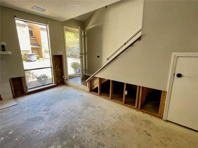 1079 Riverbend Club SE Drive 1079, Atlanta, GA 30339