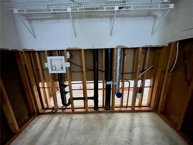 1079 Riverbend Club SE Drive 1079, Atlanta, GA 30339