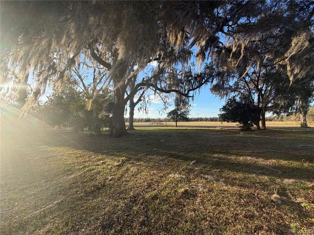 20638 SW 38TH AVENUE, Newberry, FL 32669