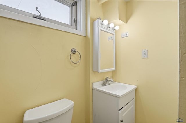 502 COLUMBUS, Rapid City, SD 57701