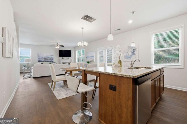 6561 Bluffview Drive, Douglasville, GA 30134