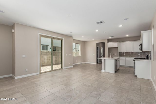 15593 S 180TH Lane, Goodyear, AZ 85338