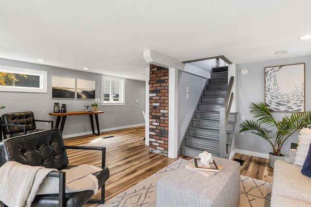 20 Wentworth Terrace, Dover, NH 03820