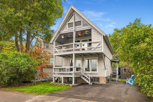 20 Wentworth Terrace, Dover, NH 03820