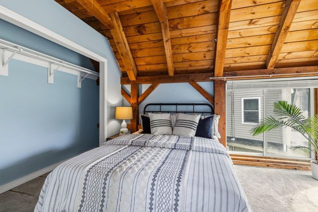 20 Wentworth Terrace, Dover, NH 03820