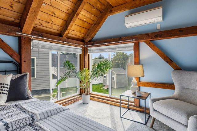 20 Wentworth Terrace, Dover, NH 03820