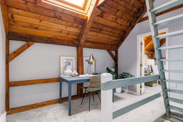 20 Wentworth Terrace, Dover, NH 03820
