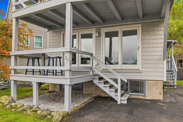 20 Wentworth Terrace, Dover, NH 03820