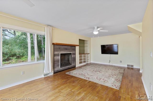 117 STUDER Drive, Leoni Township, MI 49240