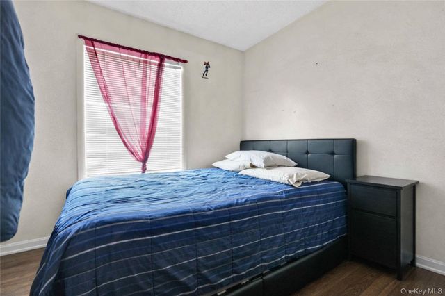 2069 Seward Avenue, Bronx, NY 10473