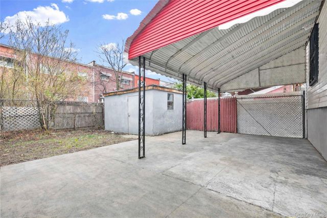 2069 Seward Avenue, Bronx, NY 10473