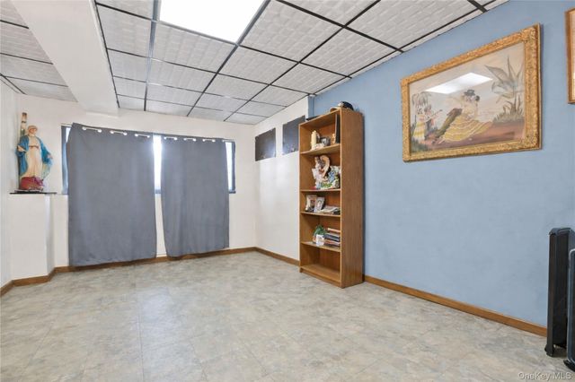 2069 Seward Avenue, Bronx, NY 10473