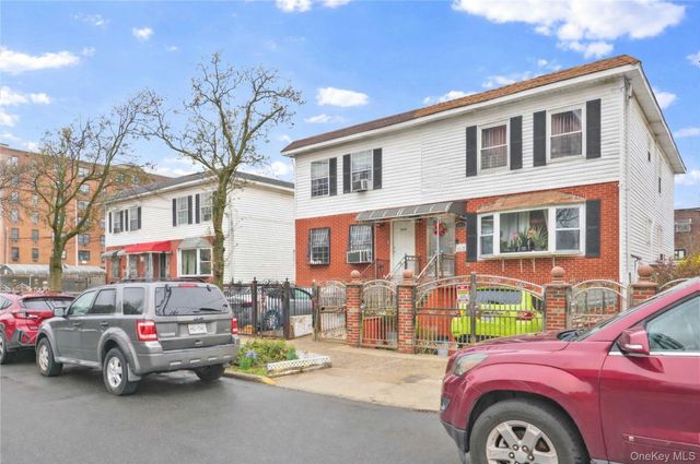 2069 Seward Avenue, Bronx, NY 10473