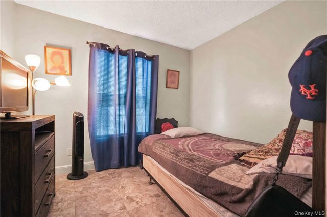 2069 Seward Avenue, Bronx, NY 10473