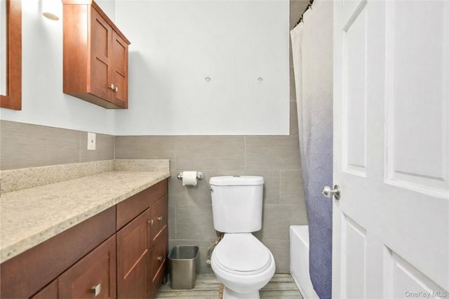 2069 Seward Avenue, Bronx, NY 10473
