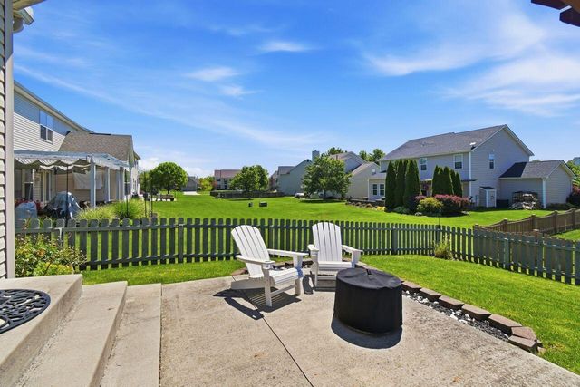 8877 Woodside Street, Canal Winchester, OH 43110