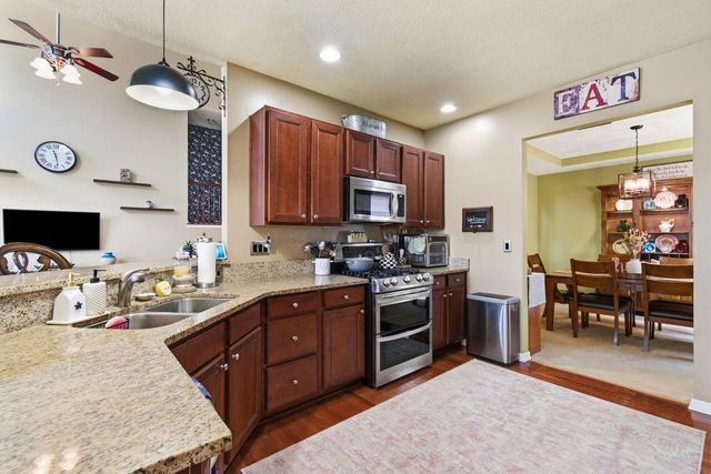 8877 Woodside Street, Canal Winchester, OH 43110