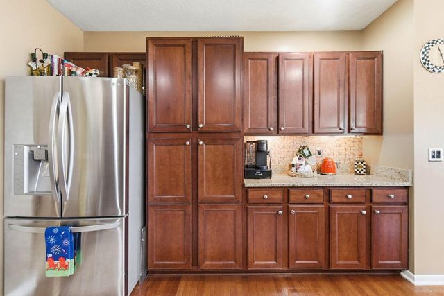 8877 Woodside Street, Canal Winchester, OH 43110