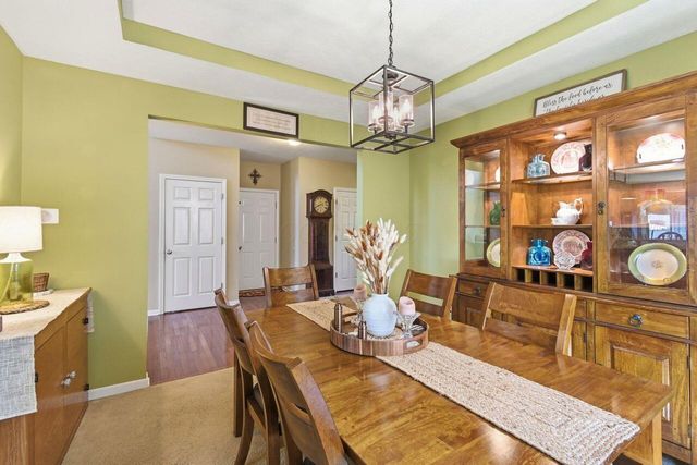 8877 Woodside Street, Canal Winchester, OH 43110