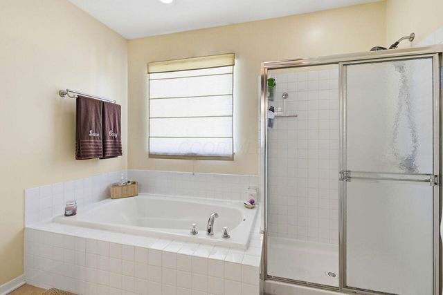 8877 Woodside Street, Canal Winchester, OH 43110