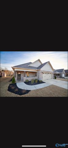 2525 Celia Court, Huntsville, AL 35803