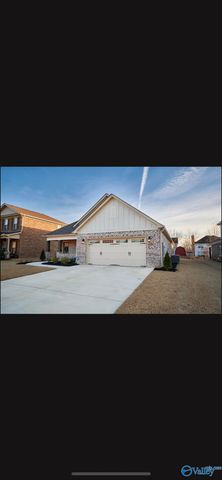 2525 Celia Court, Huntsville, AL 35803