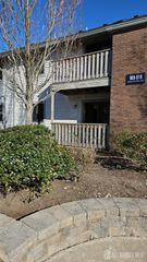 909 ravens crest Drive E, Plainsboro, NJ 08536
