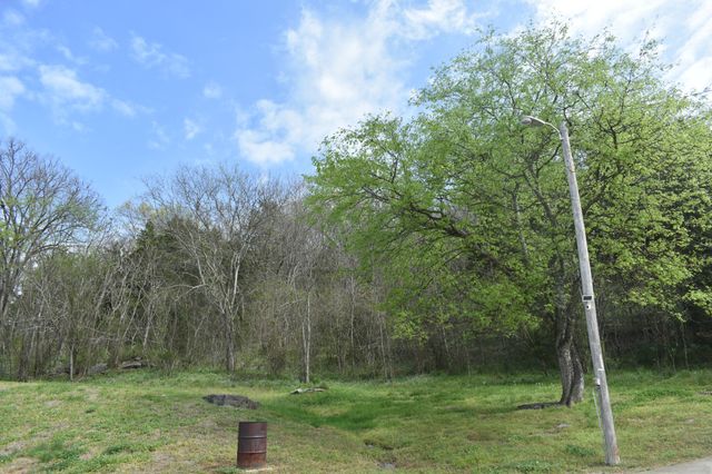 115 Harris Hollow Rd, Pleasant Shade, TN 37145