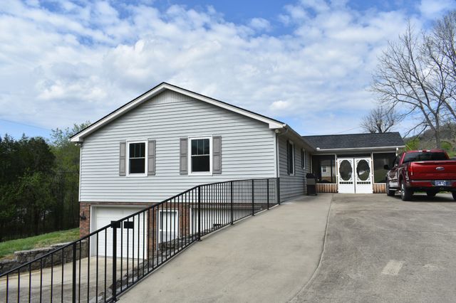 115 Harris Hollow Rd, Pleasant Shade, TN 37145