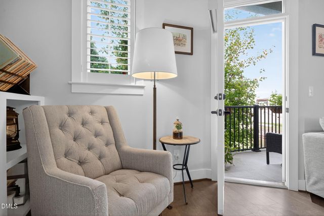 1610 Draper View Loop 102, Raleigh, NC 27608