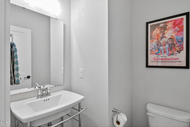 1610 Draper View Loop 102, Raleigh, NC 27608