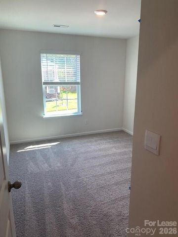 4115 Village Boulevard NW, Conover, NC 28613