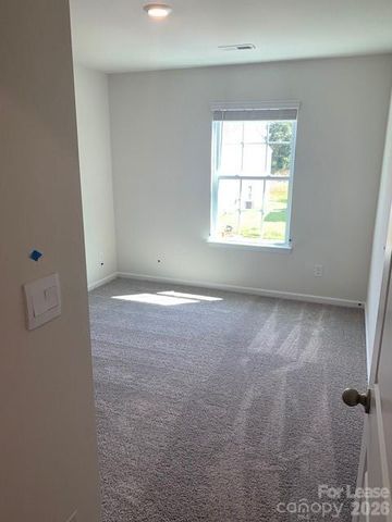 4115 Village Boulevard NW, Conover, NC 28613