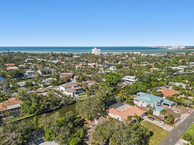 5036 HIGEL AVENUE, Sarasota, FL 34242
