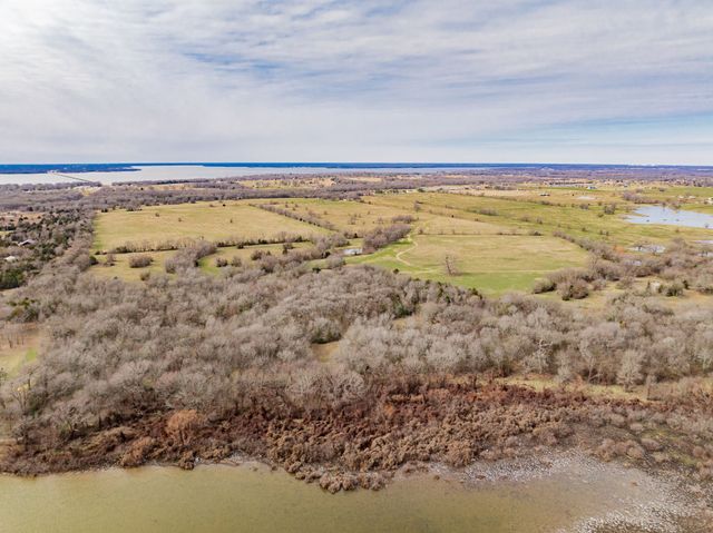 352 Rs County Road 1605, Point, TX 75472