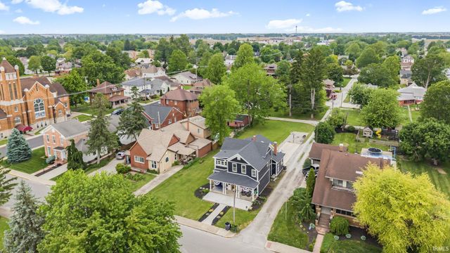 218 N West Street, Tipton, IN 46072